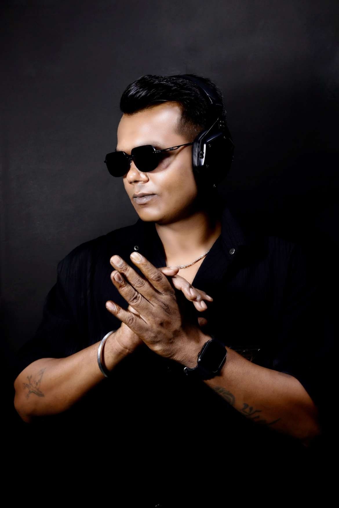 DJ Shiva live mixing console and audio production
